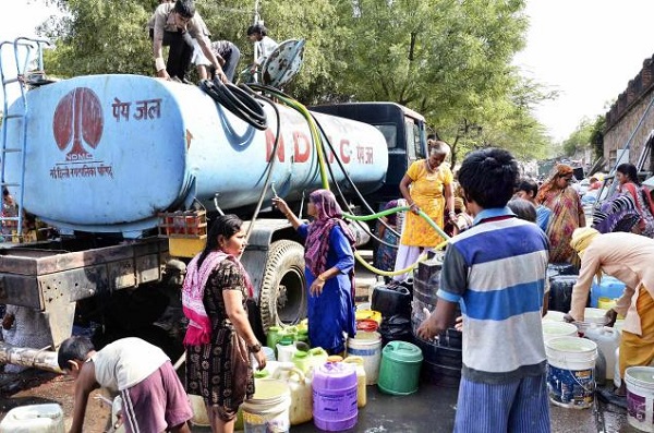 Tak Ada Air di Ibukota India